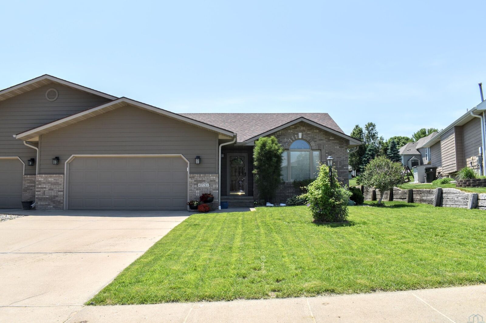 Property Photo:  4751 Birch Way  IA 51106 