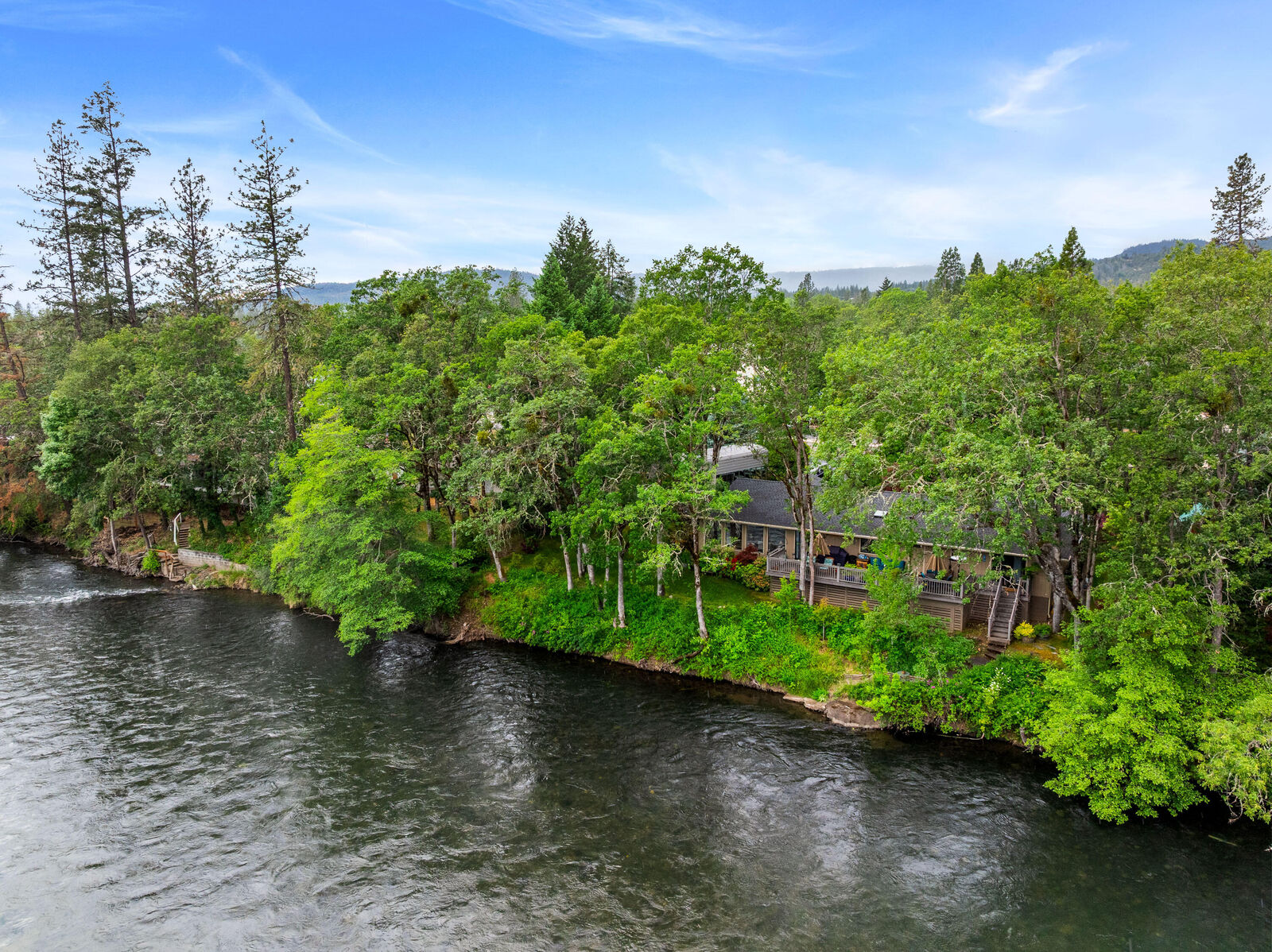 Property Photo:  22300 Highway 62  OR 97539 
