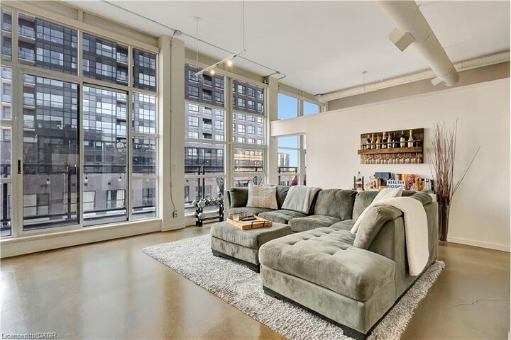 Property Photo:  410 King Street W 506  ON N2G 1C3 