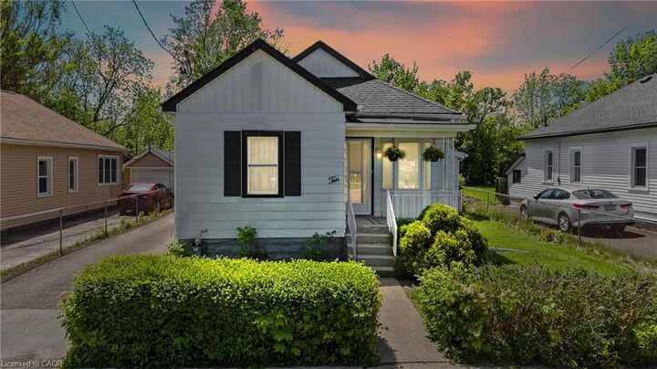 Property Photo: 10 Monck Street ON L2S 1L6