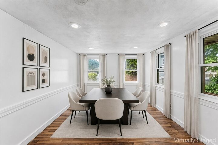 Property Photo: 1 Allen Ct MA 01752