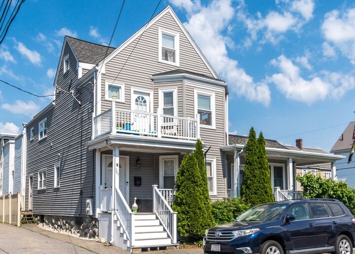 Property Photo:  387 Newton Street 387  MA 02453 