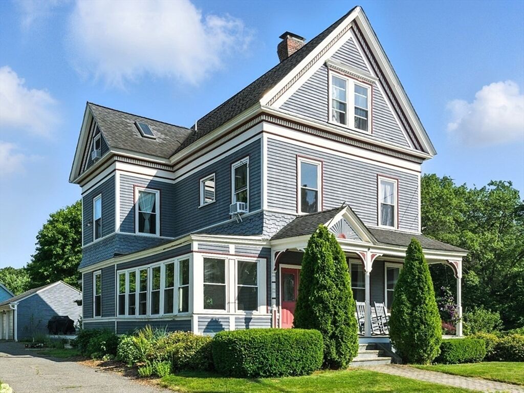 Property Photo:  45 Church St A  MA 01863 