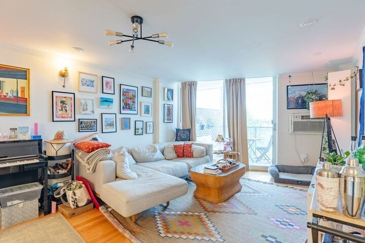 Property Photo:  19 Winchester 806  MA 02446 