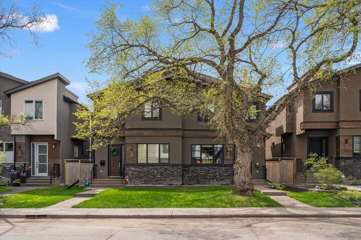 Photo de la propriété:  449 28 Avenue NW  AB T2M 2K7 