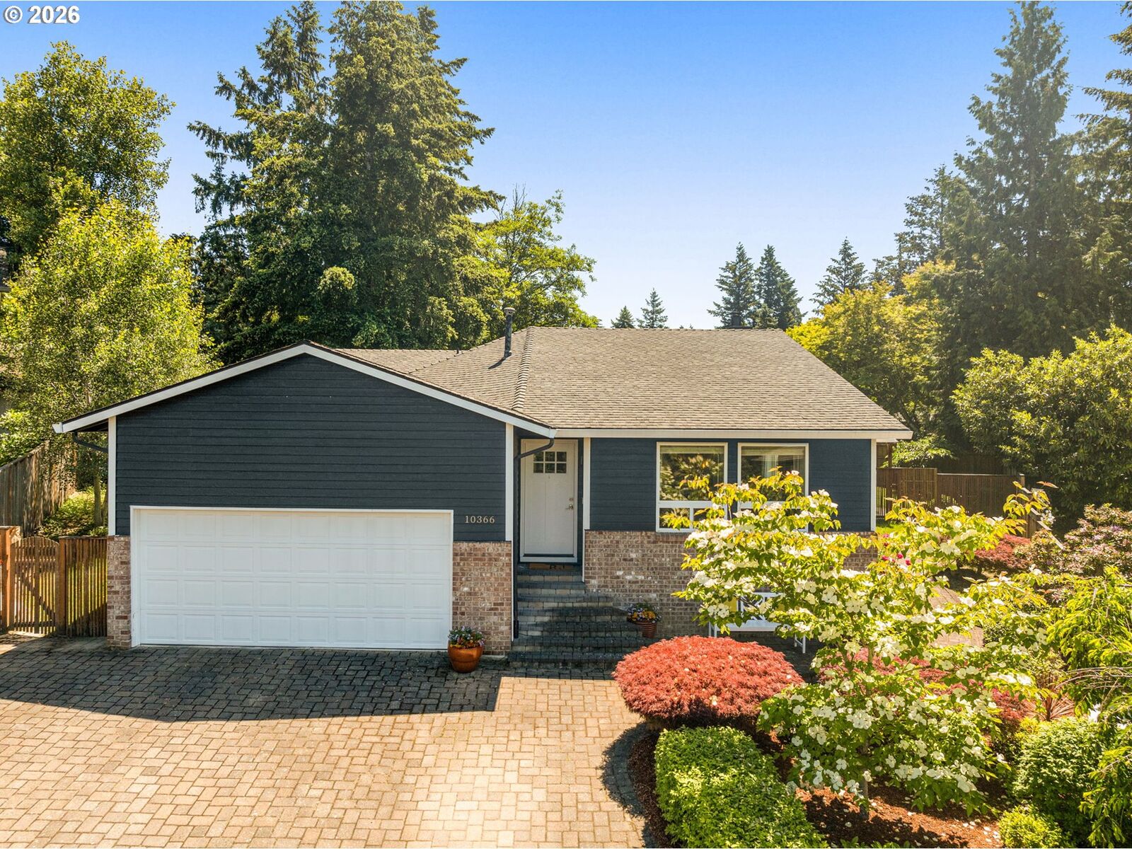 Property Photo: 10366 SW Porter St OR 97225