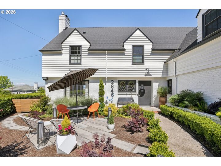 Property Photo:  2846 NW Cumberland Rd  OR 97210 