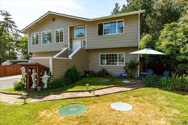 Property Photo: 1302 King Drive WA 98239