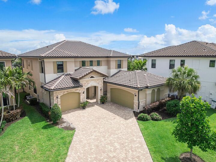Property Photo:  12745 Bayside Court  FL 33076 
