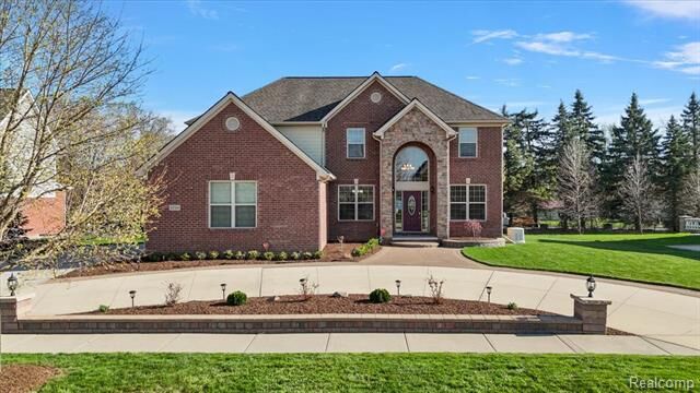 Property Photo:  4366 S Lake Lane  MI 48316 