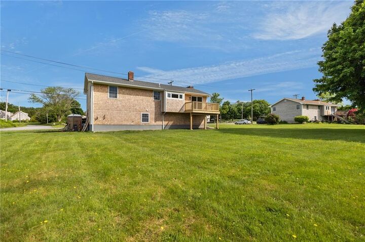 Property Photo:  236 Dexter Street  RI 02871 