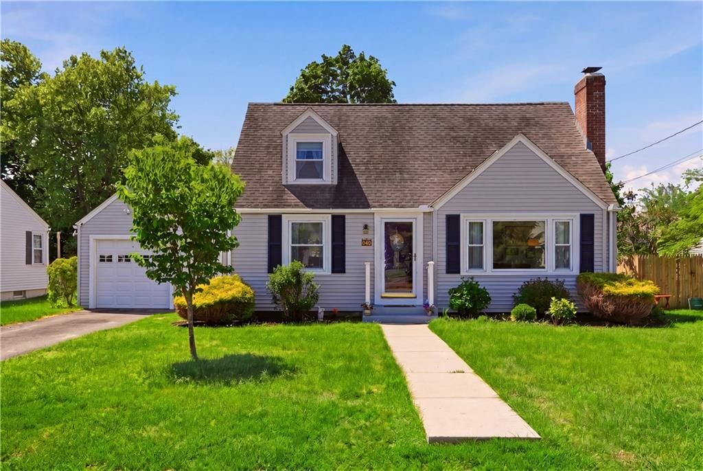 Property Photo:  159 Garden City Drive  RI 02920 