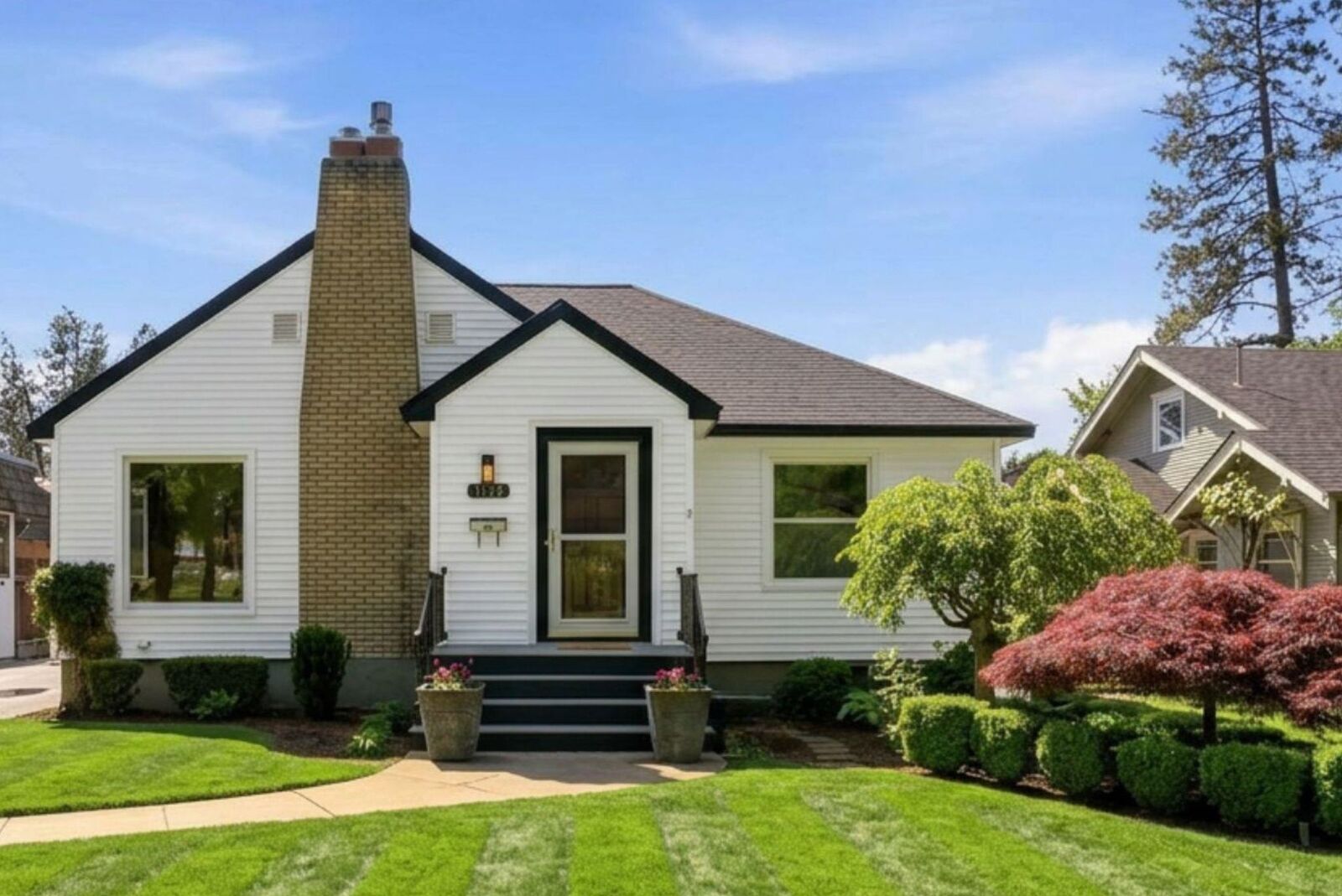 Property Photo: 3128 S Manito Blvd WA 99203