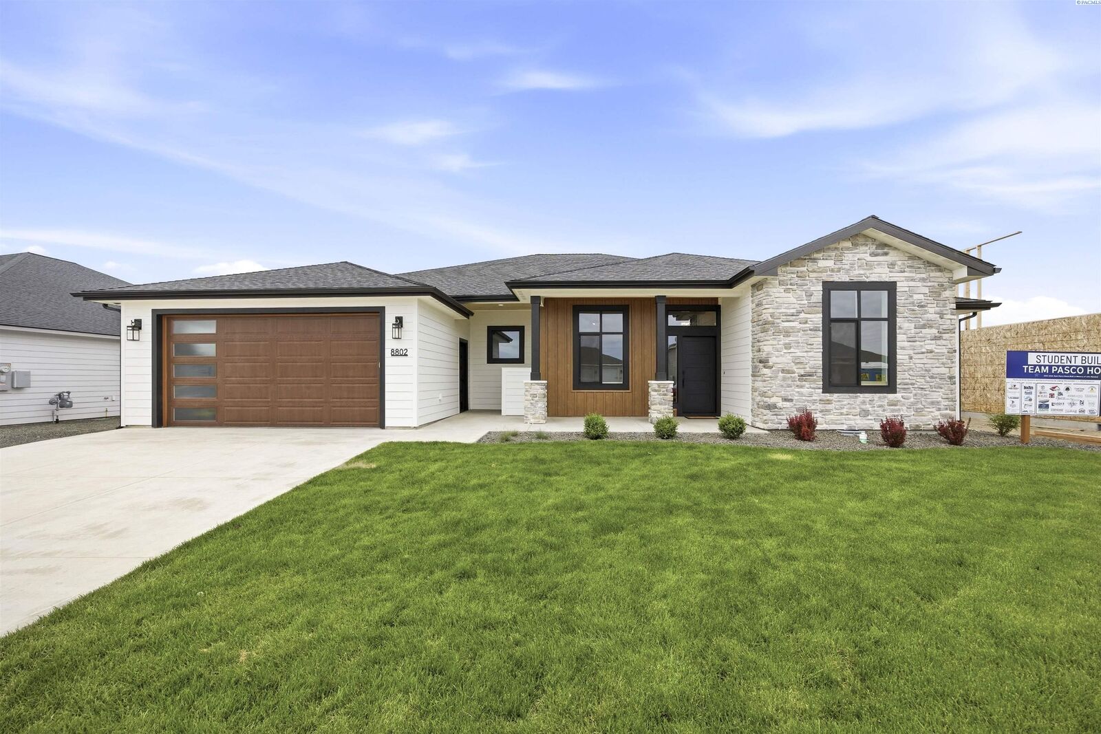 Property Photo:  8802 Dusty Maiden Drive  WA 99301 