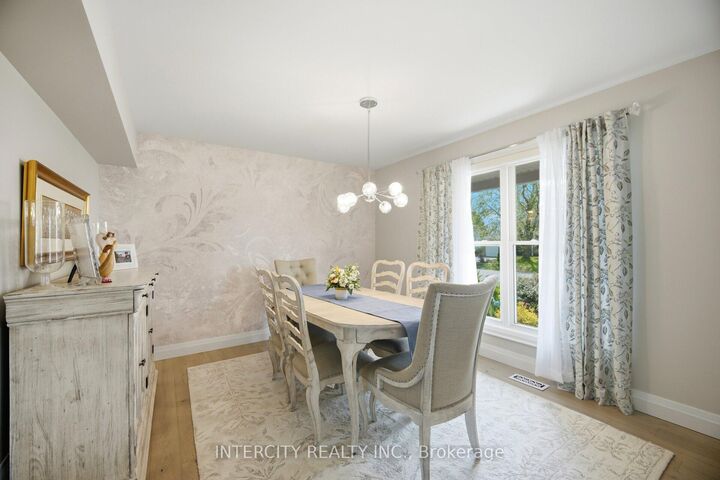 Property Photo: 2262 Webb Street ON L9S 1K7