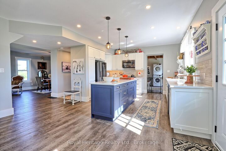 Property Photo: 140 Robin Road ON K0M 1G0