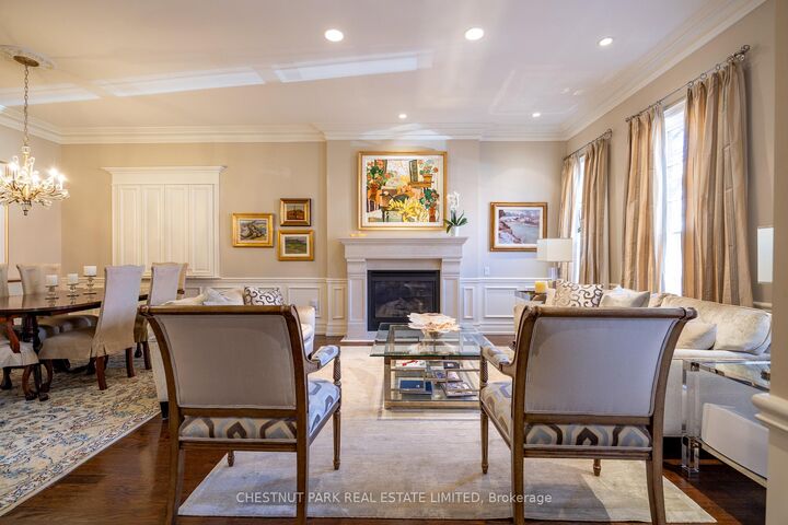 Property Photo: 117 Davenport Road ON M5R 1H8