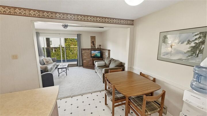 Property Photo: 695 Castle Crag Cres #106 BC V9J 1L0