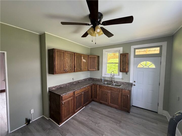 Property Photo:  440 Highland  PA 15022 