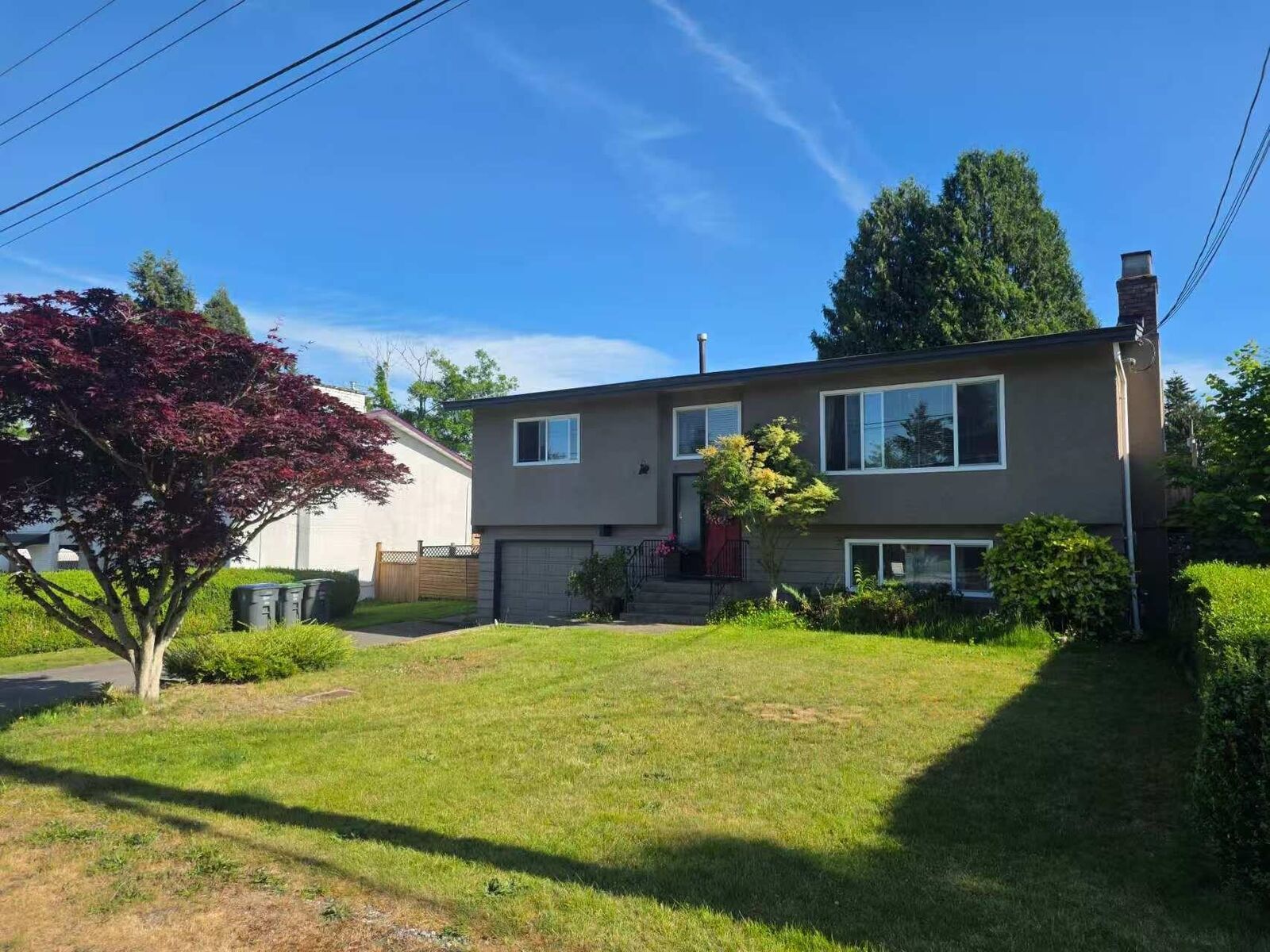 Property Photo: 15516 17 Avenue BC V4A 1V2