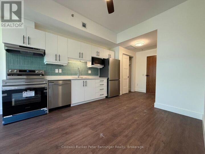 Property Photo: 604 South Queen Street South 302 ON N0G 2N0