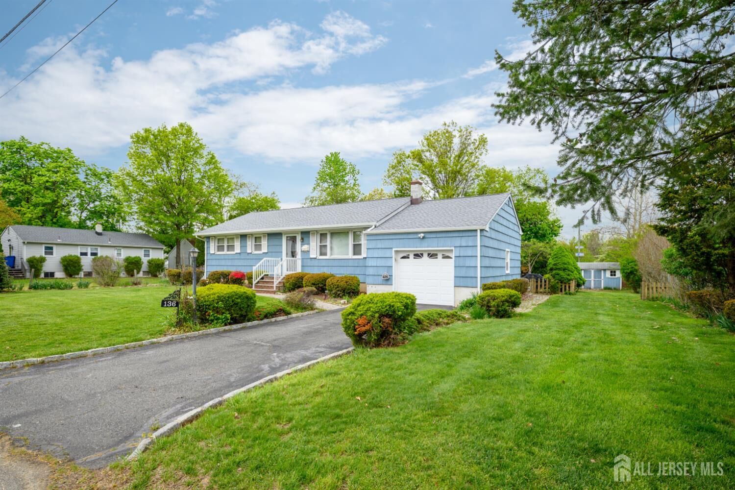 Property Photo:  136 Roberts Avenue  NJ 08854 