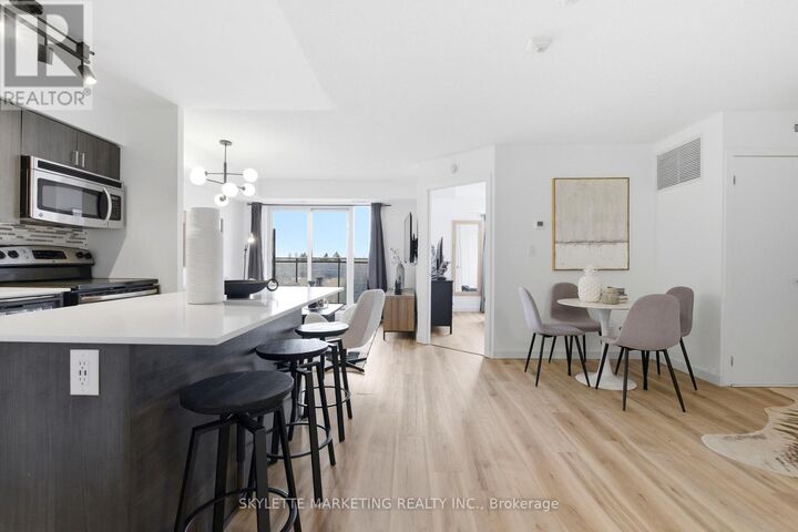 Property Photo: 801 Sheppard Avenue West 701 ON M3H 0A8
