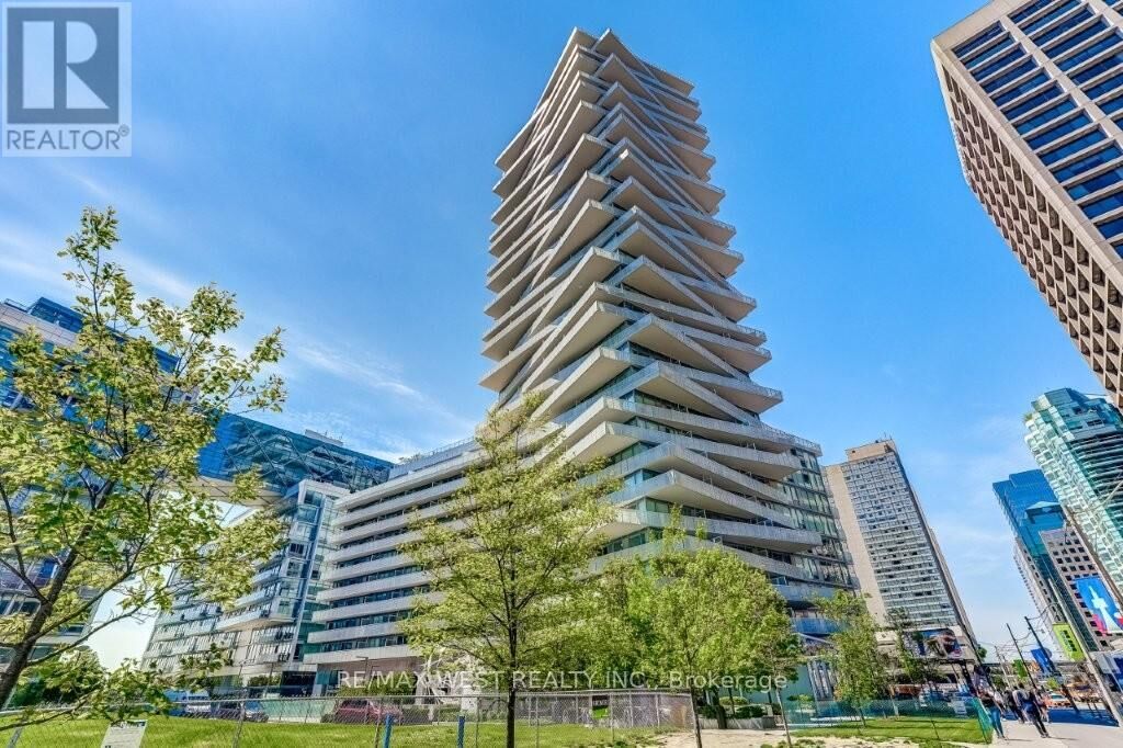 Property Photo:  15 Queens Quay East 1006  ON M5E 0C5 