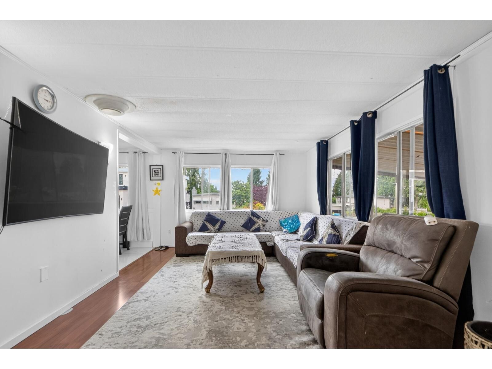 Property Photo: 31522 Monarch Court 1 BC V2T 6M5