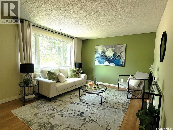 Property Photo:  1621 Greig Avenue  SK S7N 2K1 