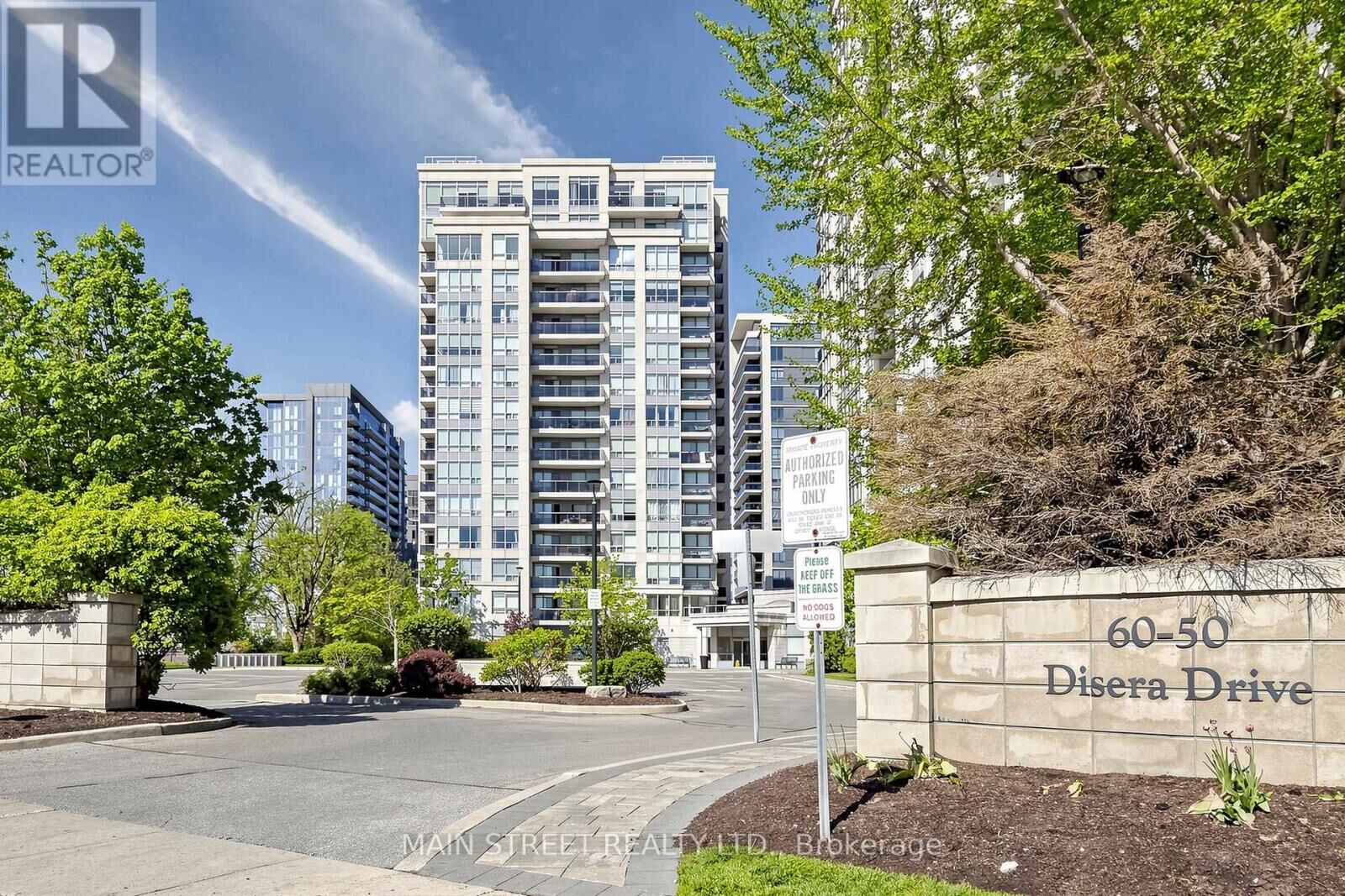 Property Photo: 60 Disera Drive 1408 ON L4J 9G1