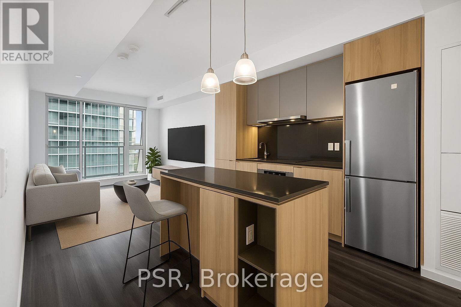 Property Photo:  11 Ordnance Street 1311  ON M6K 0H4 