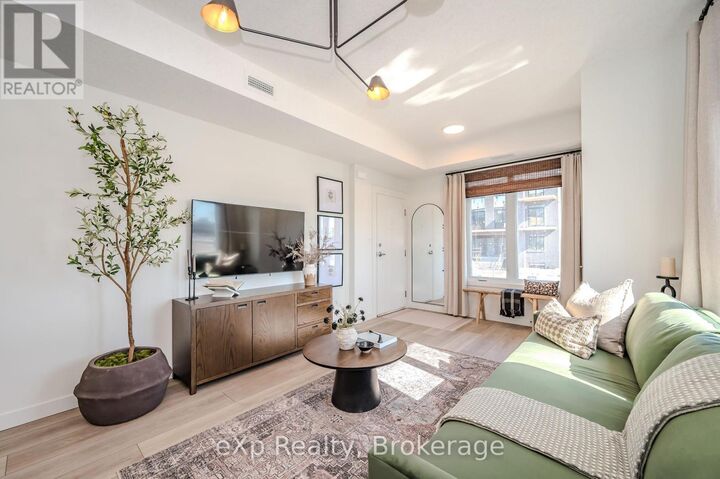 Property Photo:  824 Woolwich Street 71  ON N1H 1G8 
