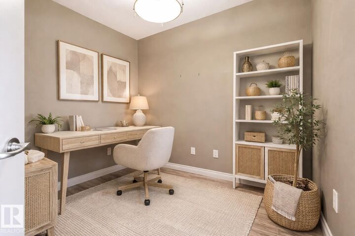 Property Photo:  10121 80 Avenue NW 334  AB T6E 0B9 