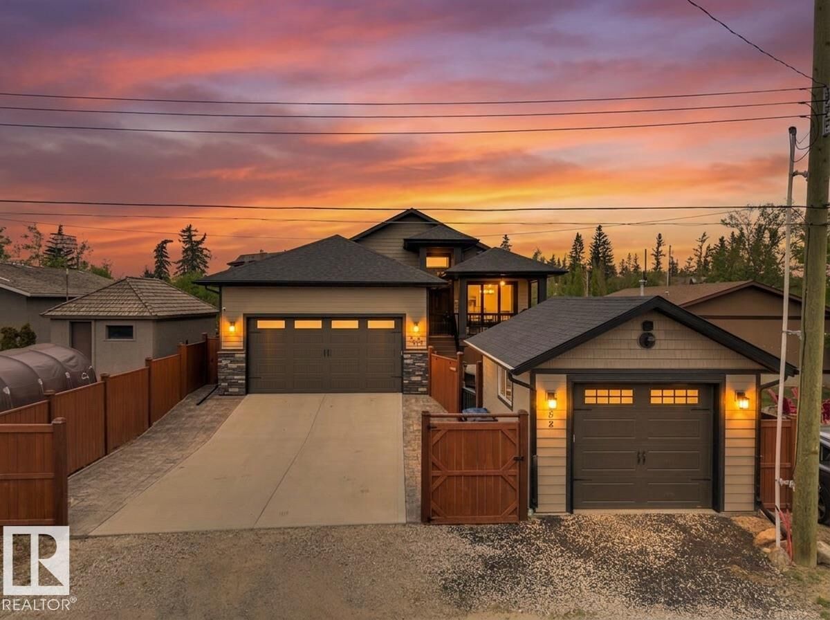 Property Photo: 5052 Lakeshore Drive AB T4S 2L7