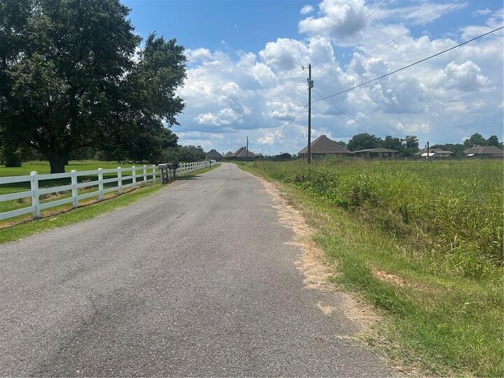 Property Photo:  Lot 9 Winnfield Drive  LA 71303 