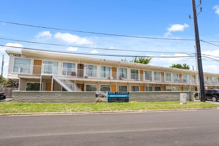 Property Photo:  1408 Hughes Street 15  TX 77023 
