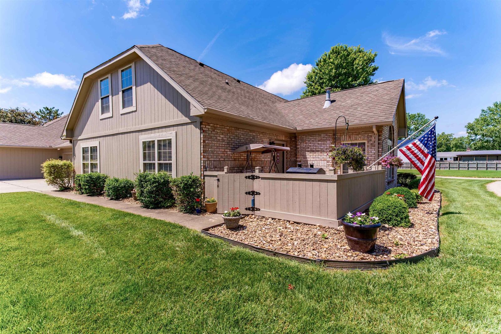 Property Photo:  8005 River Park Way  IN 47715 