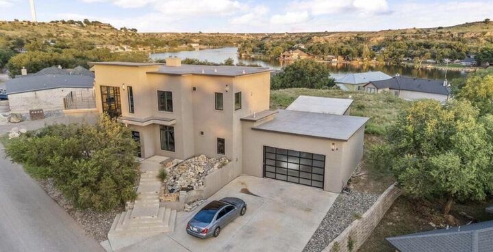 Property Photo:  2 Jesse James Drive  TX 79404 