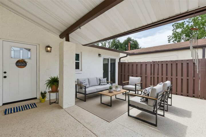 Property Photo:  2026 Kings Crossing SW  FL 33880 