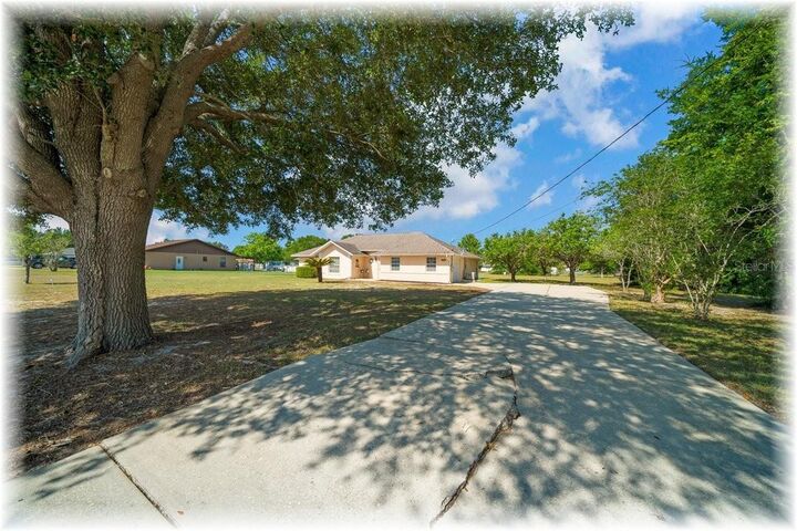 Property Photo:  8740 SE 61 Avenue  FL 34472 