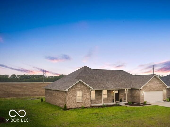 Property Photo:  1756 Bell Ford Drive W  IN 47274 