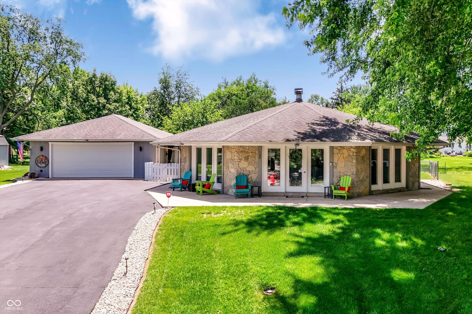 Property Photo:  169 Bayview Drive  IN 46034 