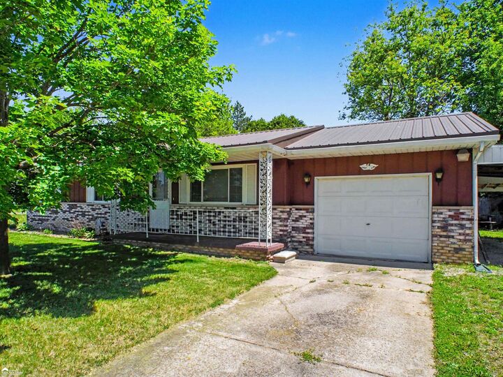 Property Photo:  3345 Linger Lane Street  MI 48601 