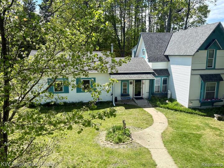 Property Photo: 848 State Street MI 49712 9179
