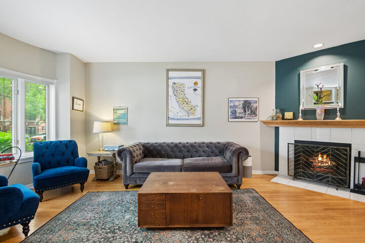 Property Photo: 5317 S Drexel Avenue IL 60615