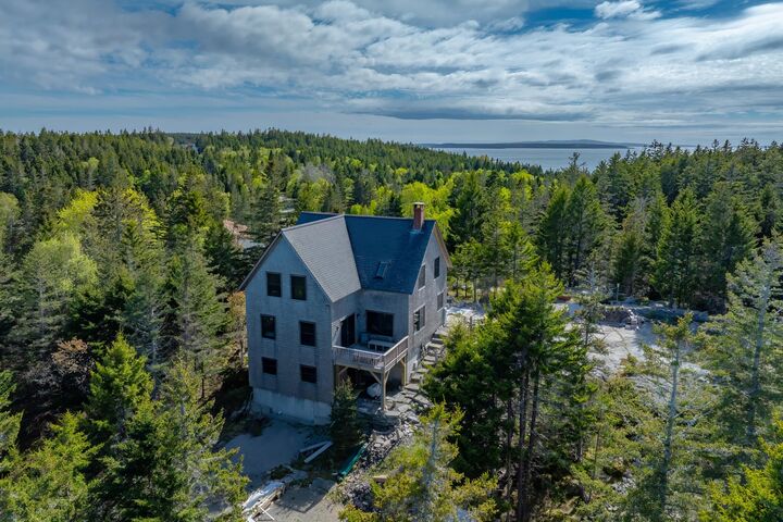 Property Photo:  170 Harbor Road  ME 04685 