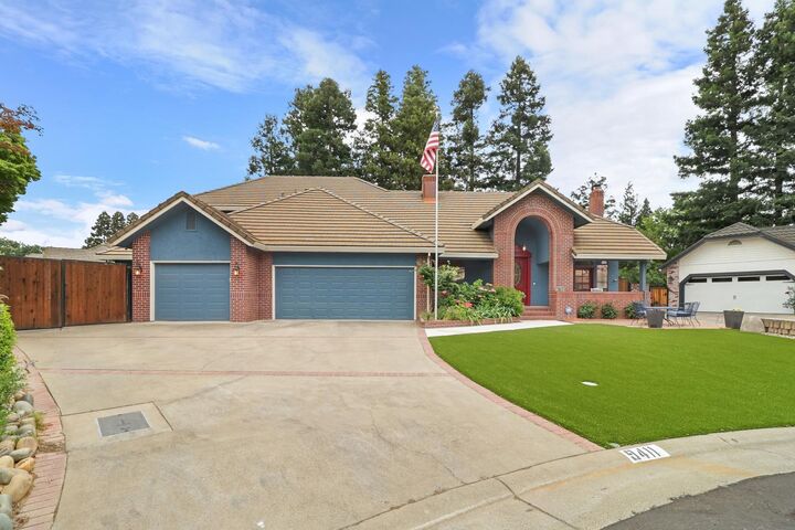 Property Photo:  9411 Leal Court  CA 95758 