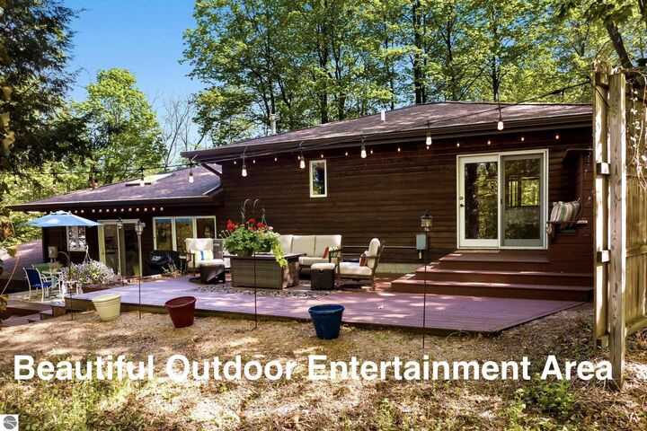 Property Photo:  776 W Blackberry Lane  MI 49682 