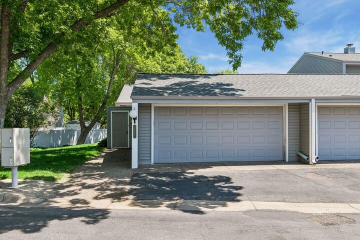 Property Photo:  2666 Mackubin Street  MN 55113 